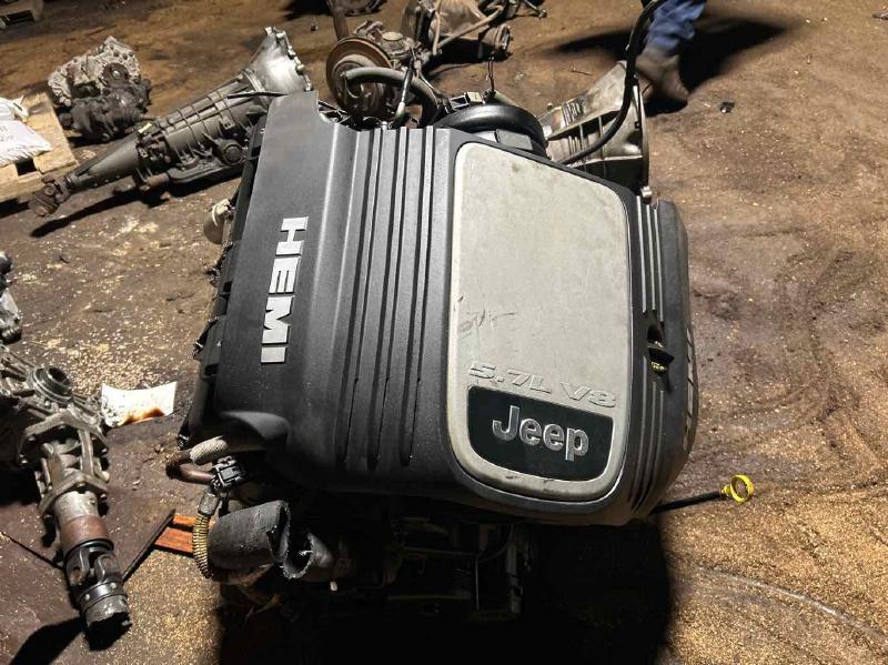 2005 Jeep Grand Cherokee Engine 5.7 hemi